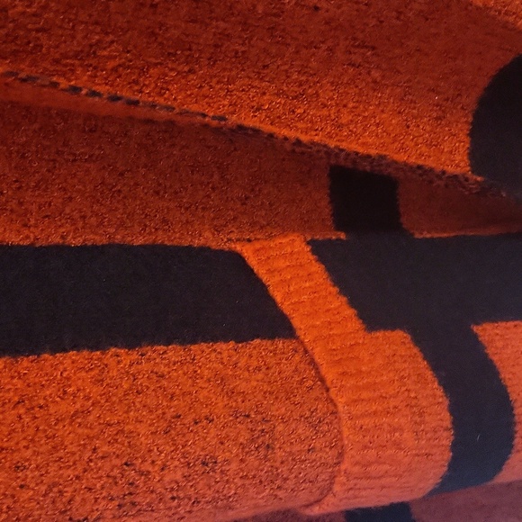 Beautiful New Direction Sweater size 2X - Picture 4 of 4